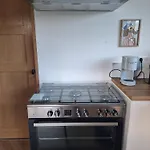 Les Etoiles De Germaine Tatil Evi *